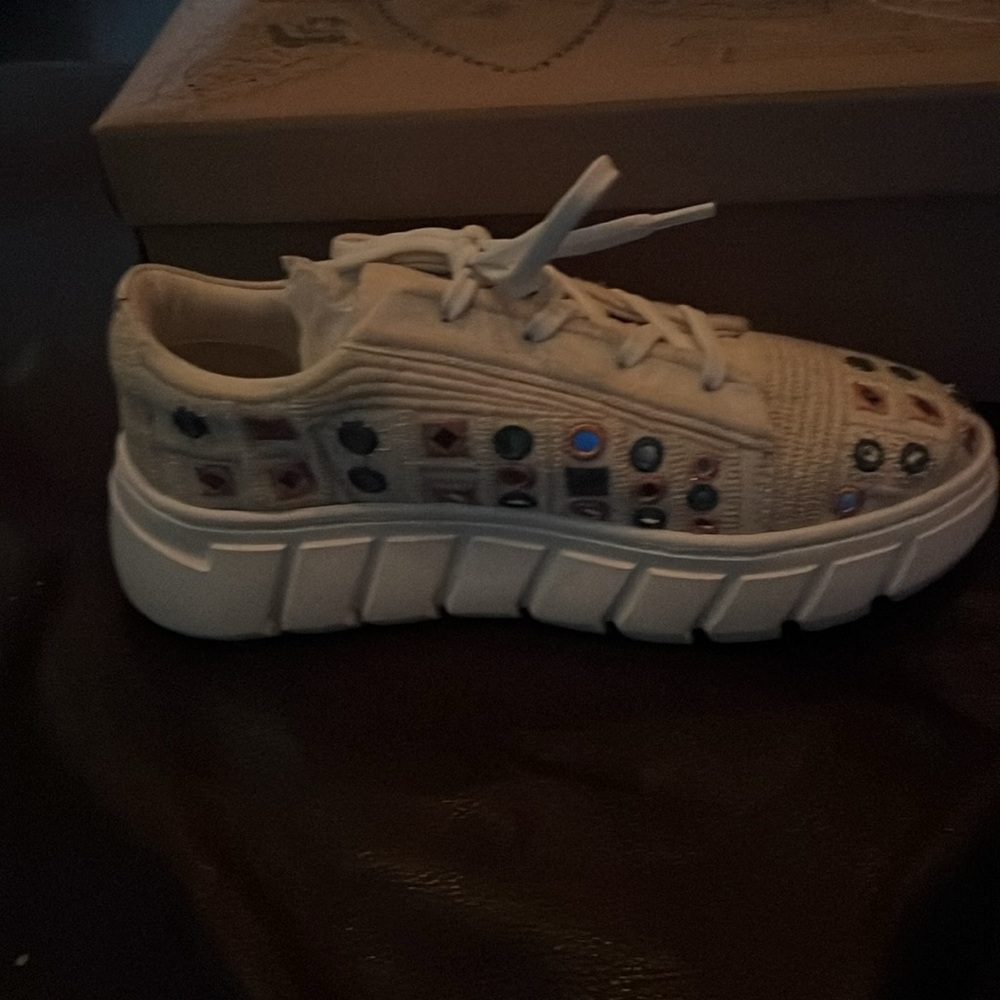 Free People Catch Me If You Can Crochet Sneaker in Mirrors SZ 8 (38)  NEW - Picture 7 of 10